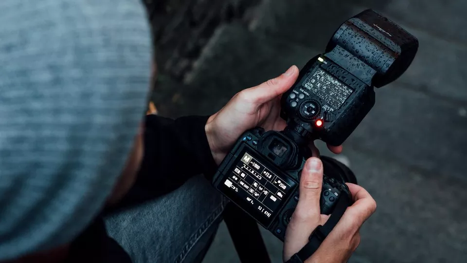 Canon Speedlite EL-1 (Version 2): Flash Kelas Profesional dengan Sistem Pendingin Aktif Lebih Baik 26 Canon Speedlite EL-1 (Version 2)