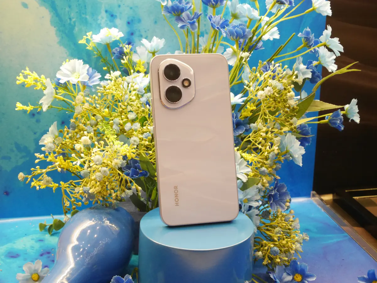 HONOR 400 dan 400 Lite Resmi Dijual dengan Harga Mulai 3,99 Jutaan Rupiah 27 HONOR 400 2