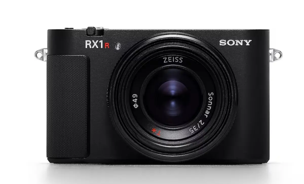 Sony RX1R III 2