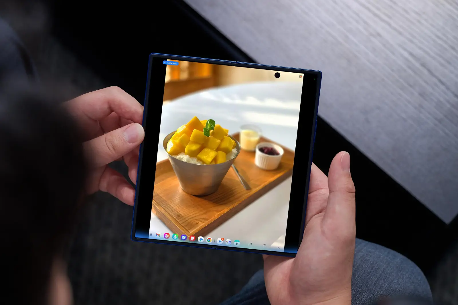 samsung galaxy z fold7 layar