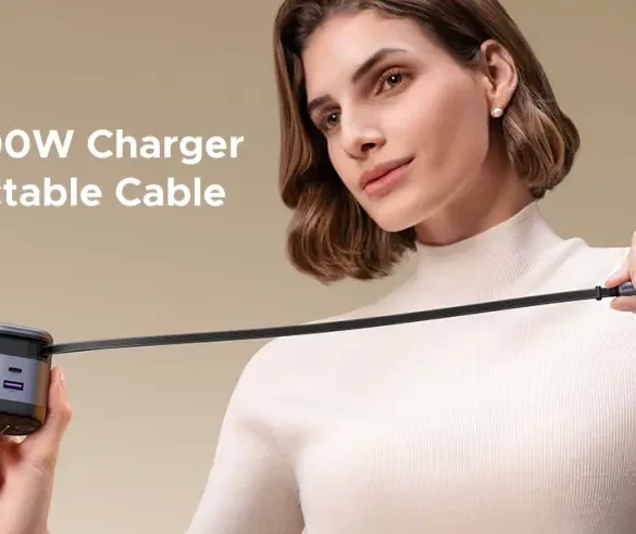 ugreen Nexode 100W Charger with retracable cable