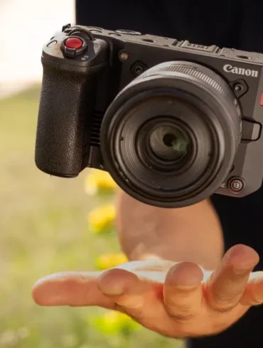 Canon EOS C50