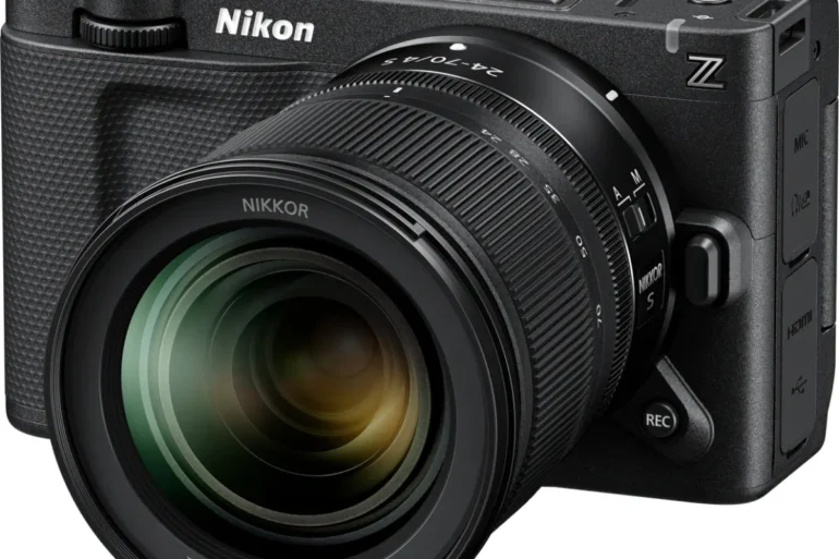 NIKON ZR