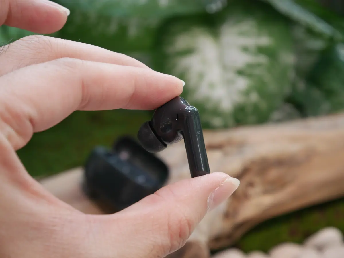 Harga 359 Ribu Rupiah, Huawei FreeBuds SE 4 ANC Resmi Hadir di Indonesia 25 Huawei FreeBuds SE 4 ANC 2