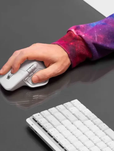 Logitech MX Master 4 : Mouse MX Pertama dengan Teknologi Haptik untuk Kerja Pintar 32 Logitech MX Master 4 White Silver SCROLL