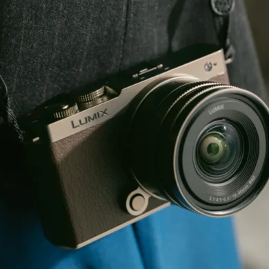 Panasonic Lumix S9
