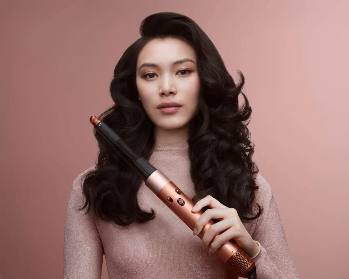 Dyson Beauty Hadir dengan Varian Warna Amber Silk 25 dyson beauty ambersilk
