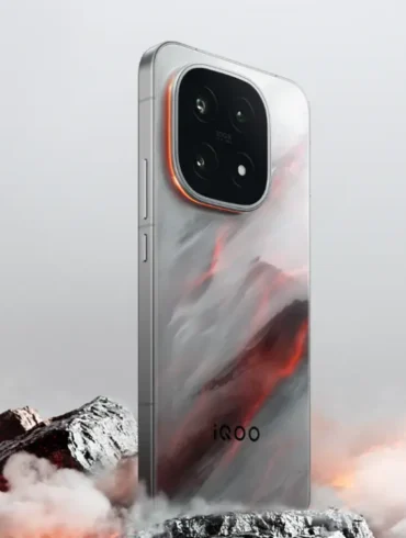 iQOO 15: Smartphone Flagship Kencang dengan Sistem Tiga Kamera 50 Megapixel 39 iQOO 15 4