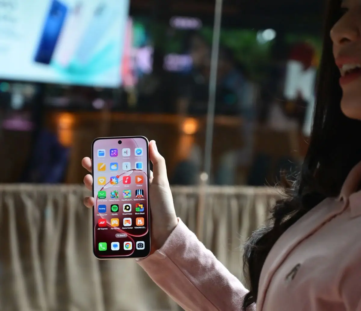 OPPO A6 Pro Resmi Dijual dengan Harga Mulai dari 3,6 Juta Rupiah 24 oppo a6 pro menu