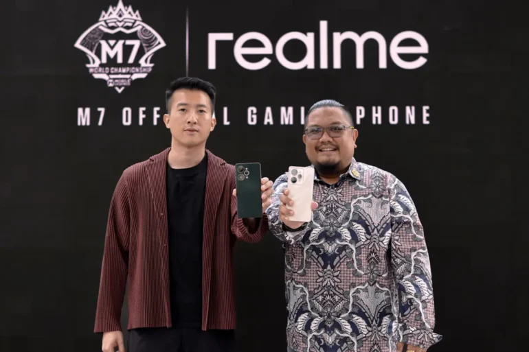realme 15 Pro 5G Resmi Jadi Official Gaming Phone Kejuaraan Dunia M7 77 realme 15 Pro 5G Resmi Jadi Official Gaming Phone Kejuaraan Dunia M7