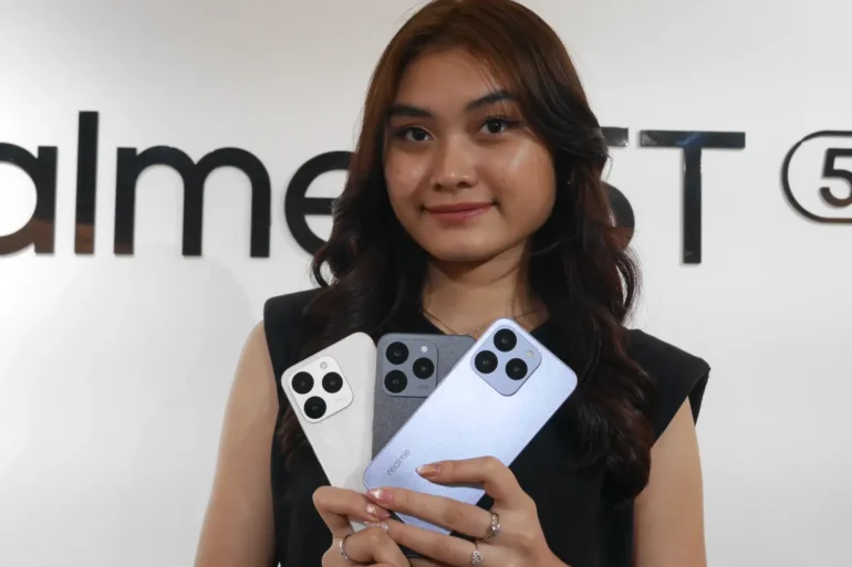 realme 15T