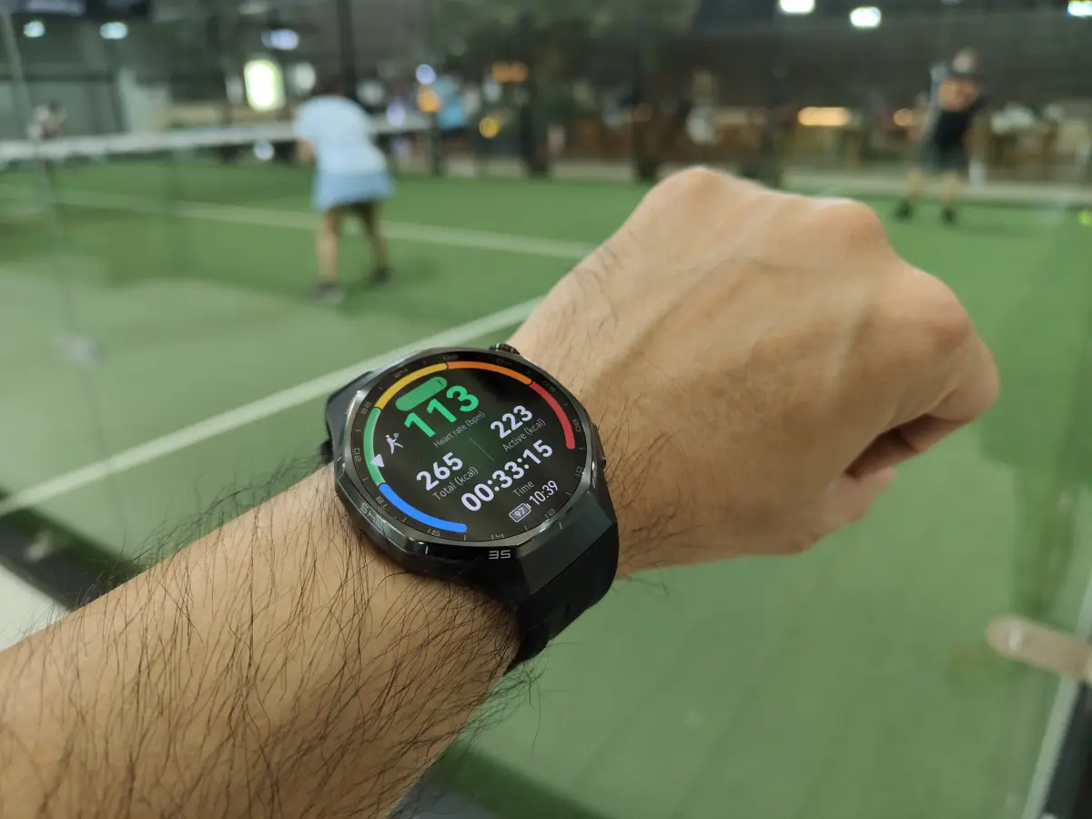 Tips: Bermain Padel dengan Huawei Watch GT 6 Pro 25 Bermain Padel dengan Huawei Watch GT 6 Pro 2
