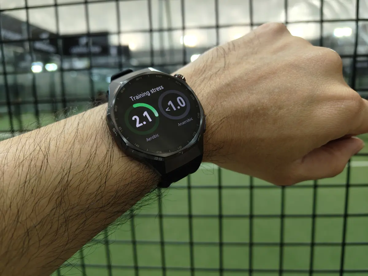 Tips: Bermain Padel dengan Huawei Watch GT 6 Pro 26 Bermain Padel dengan Huawei Watch GT 6 Pro 3
