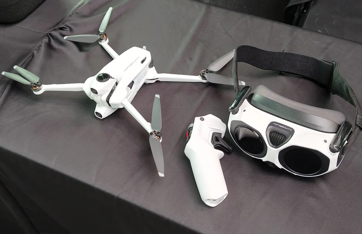 Insta360 Antigravity A1 1