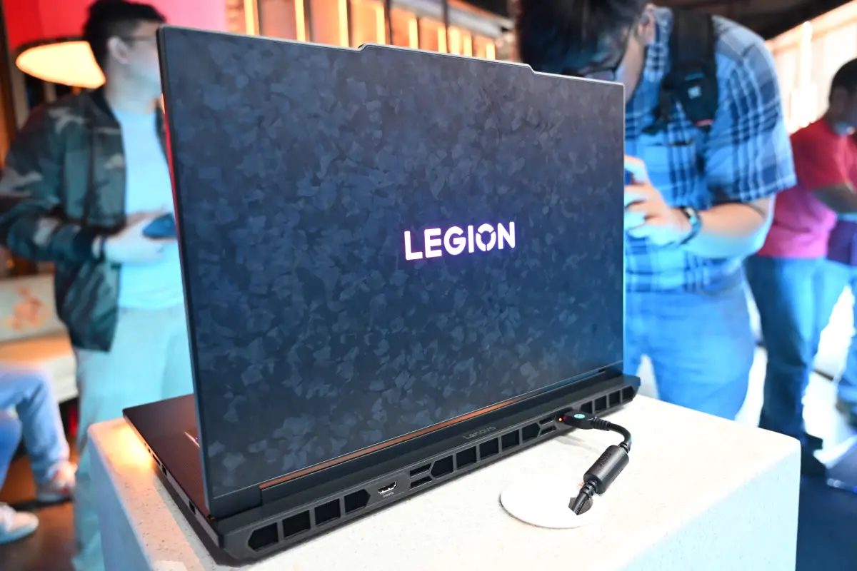 Lenovo Legion 9i 2