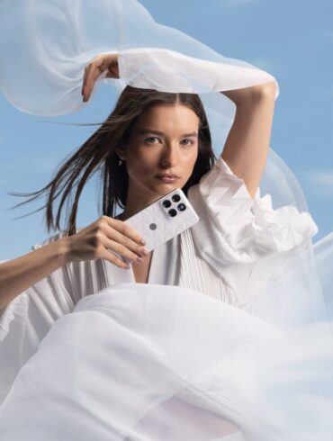 Motorola edge 70 Cloud Dancer Special Edition: Smartphone Pertama dengan warna Pantone Of The Year 2026 31 Motorola edge 70 Cloud Dancer Special Edition