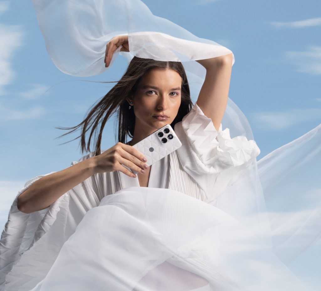 Motorola edge 70 Cloud Dancer Special Edition