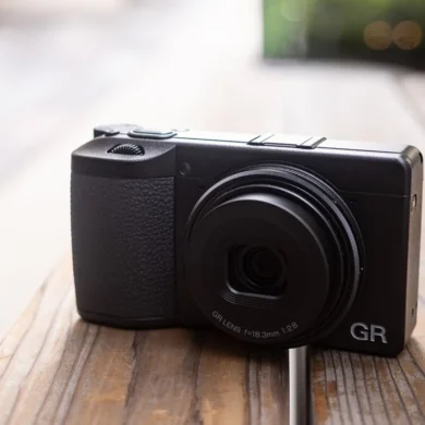 Ricoh GR IV HDF