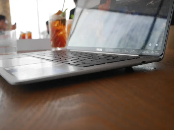 TECNO MEGABOOK S14 Hadir di Indonesia, Harga Mulai 13,99 Juta Rupiah 26 TECNO MEGABOOK S14 4