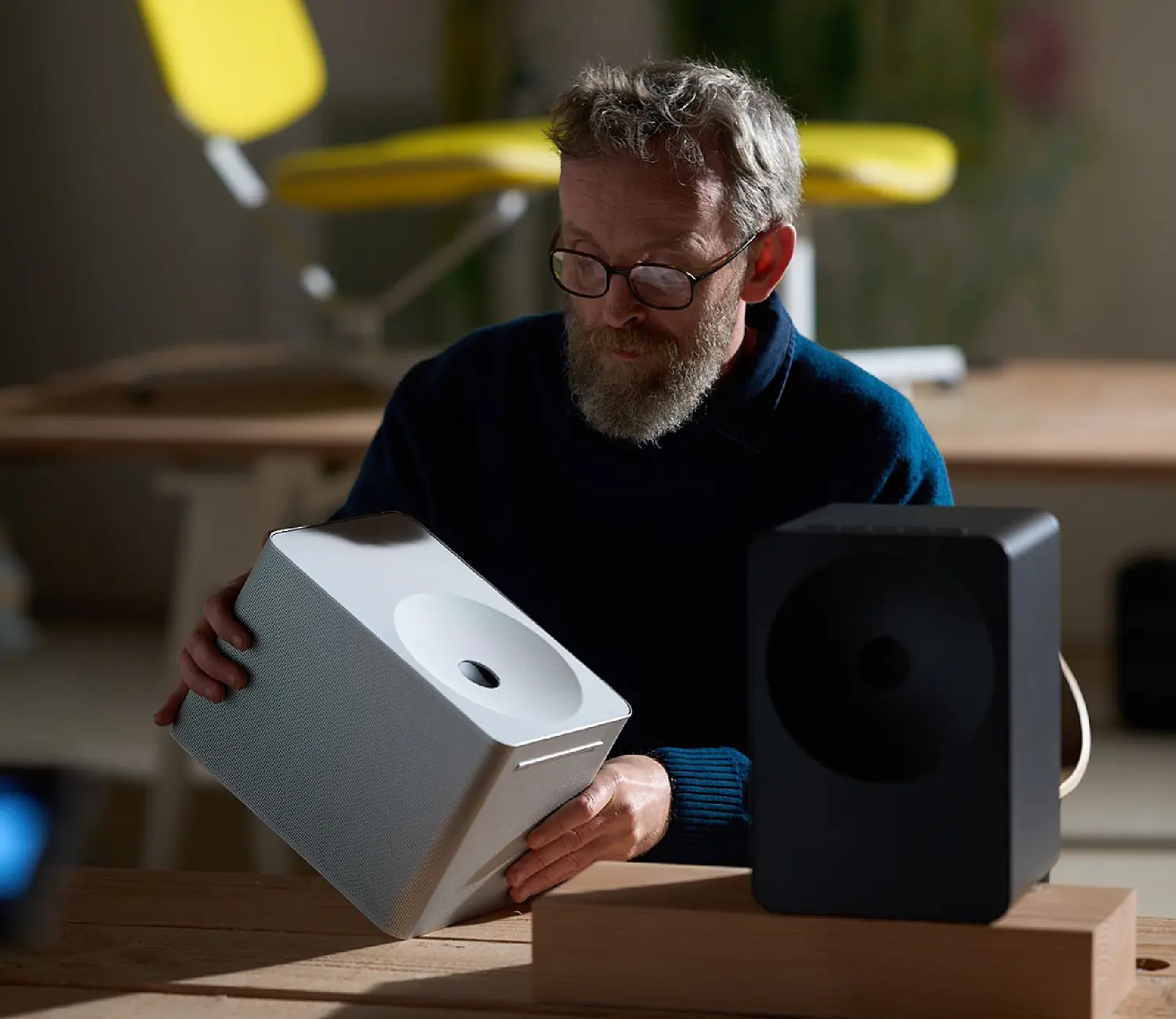 Samsung Perkenalkan Dua Speaker WiFi di CES 2026, Music Studio 5 dan Music Studio 7 24 Bouroullec Samsung MS7