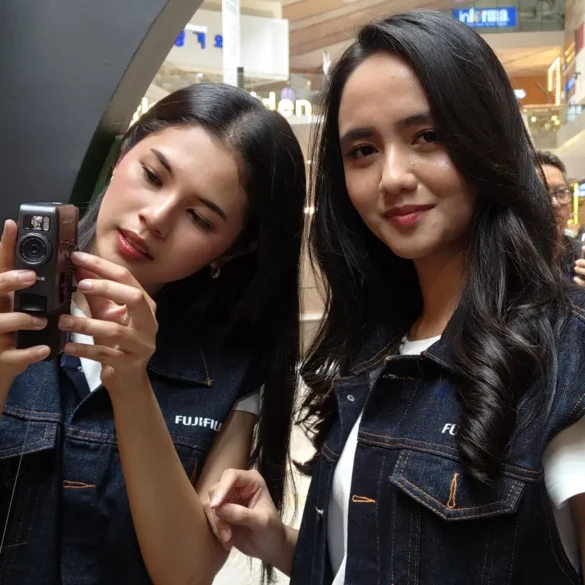 Fujifilm instax mini Evo Cinema dan instax mini Link 2