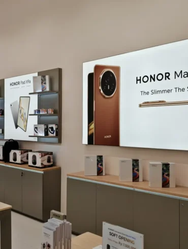 HONOR Experience Store Surabaya 2026