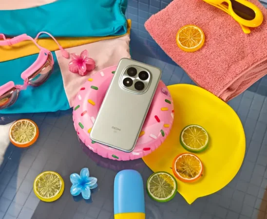 REDMI Note 15 Series beach