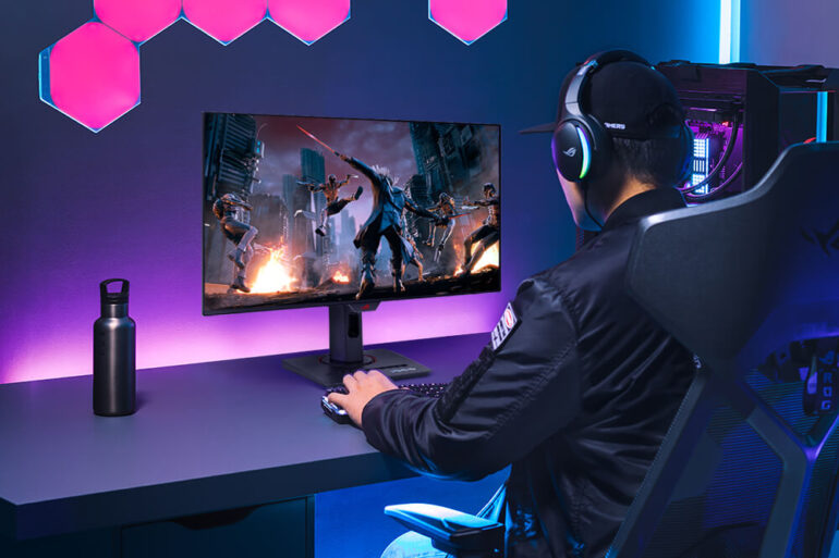 ASUS ROG Strix OLED XG32UWDMS 2