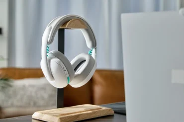 Logitech G325 White headphone gaming