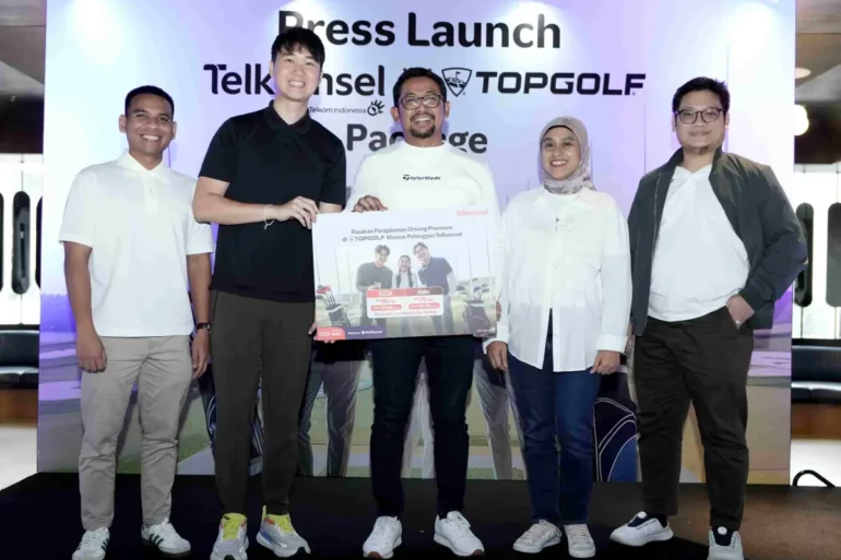 Telkomsel x Topgolf Hadirkan Paket Main Golf 2 Jam + Internet 30 GB untuk Pelanggan SIMPATI dan Halo 30 Telkomsel x Topgolf Hadirkan Bundling Package 1A