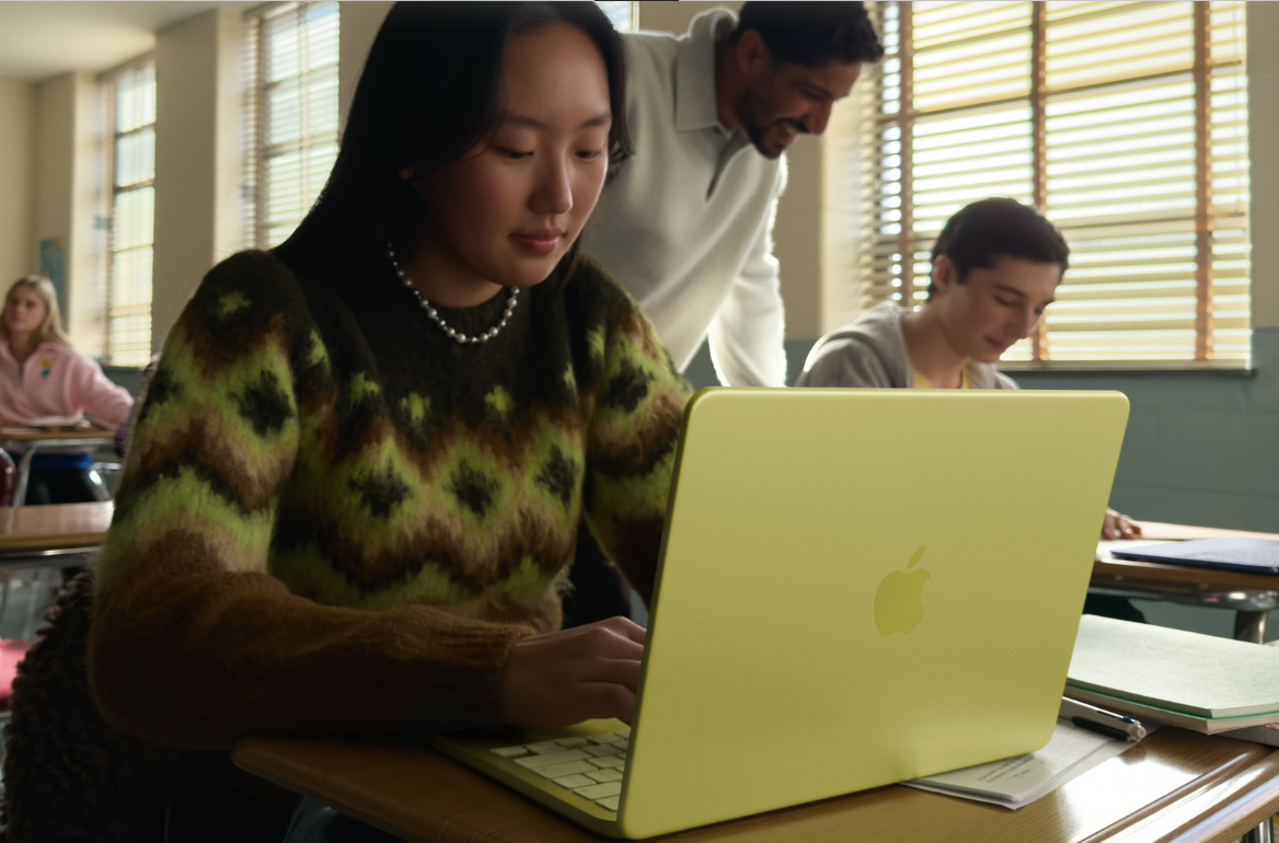 Apple MacBook Neo 4