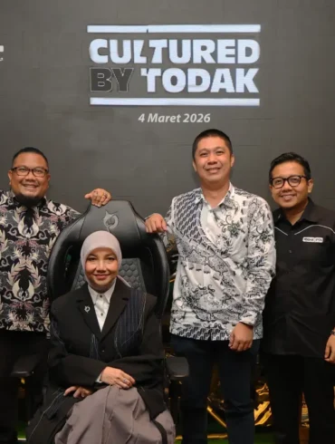 TODAK Throne 2.0 1 TODAK Throne 2.0