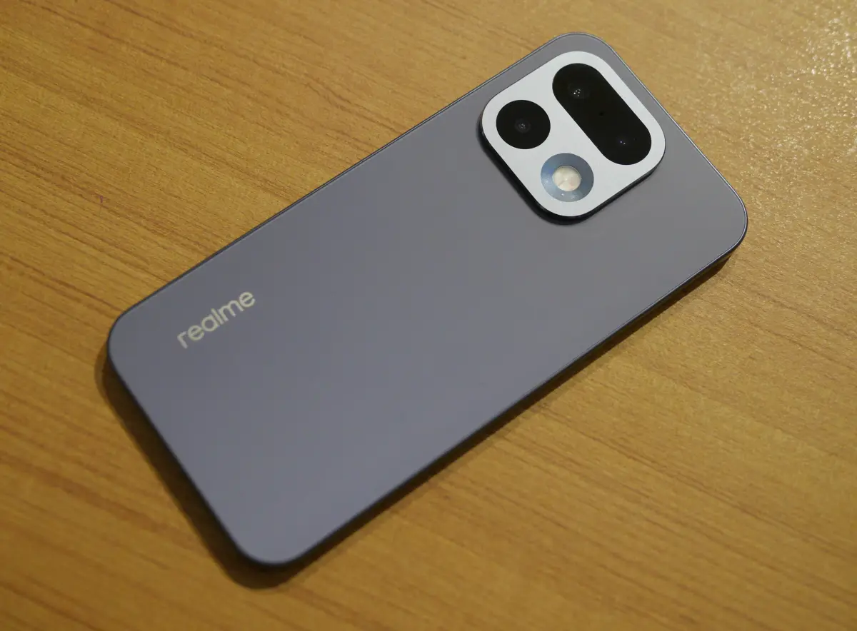 realme 16 Pro 5G-