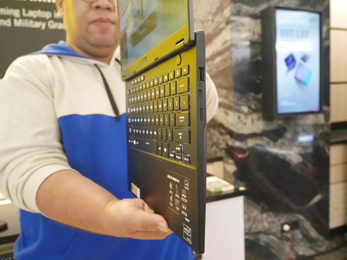 ASUS TUF GAMING A14 FA401 2