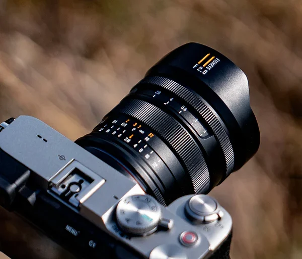 Brightin Star 11mm F/2.8