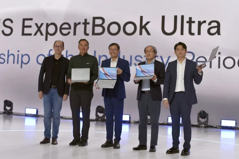 asus expertbook launch stage 1