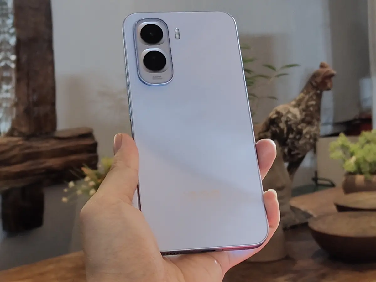 iQOO Z11 Series Hadir di Indonesia, Smartphone Gaming Pertama dengan Kapasitas Baterai Terbesar 23 iqoo Z11 1
