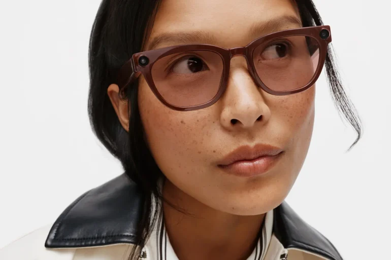 Samsung Galaxy Eyewear 04 Intelligece Eyewear