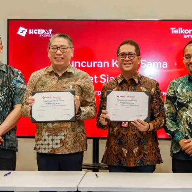 Telkomsel X SiCepat Hadirkan Paket Siap Antar 2