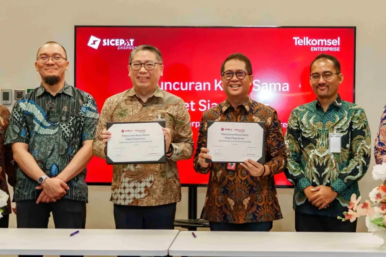 Telkomsel X SiCepat Hadirkan Paket Siap Antar 2