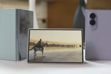 samsung galaxy z fold 8 modes